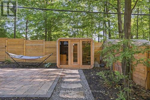 694 Island Park Drive, Ottawa, ON 