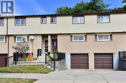 18 CLAUDETTE Gate  Hamilton, ON L9B 1T5