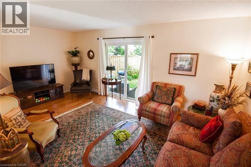 18 Claudette Gate, Hamilton, ON 