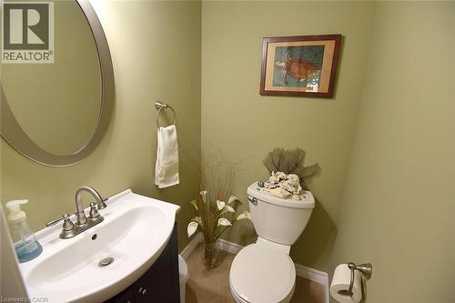 18 Claudette Gate, Hamilton, ON 