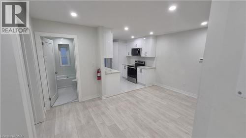 35 WELLINGTON Street Unit# 2U , Brantford, Ontario N3P 1S8 2