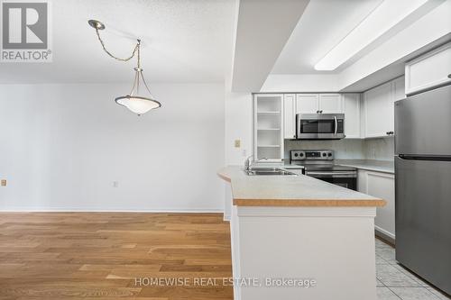 601 - 388 BLOOR STREET E , Toronto, Ontario M4W 3W9 3