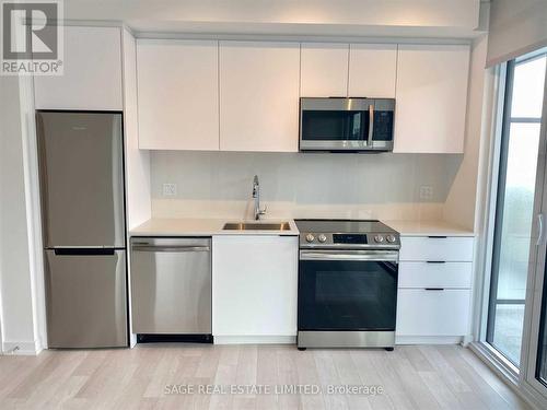 2011 - 48 POWER STREET , Toronto, Ontario M5A 0V2 2