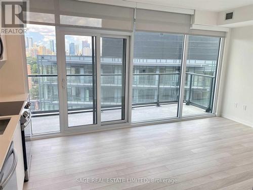 2011 - 48 POWER STREET , Toronto, Ontario M5A 0V2 4