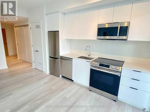 2011 - 48 POWER STREET , Toronto, Ontario M5A 0V2 5