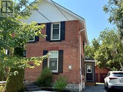 21 SUSSEX STREET N  Kawartha Lakes (Lindsay), ON K9V 4H3