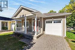 17 VILLAGE GATE Lambton Shores (Grand Bend), ON N0M 1T0
