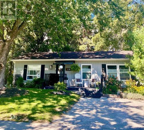 18 CHERRYWOOD LANE  Innisfil, ON L9S 1M6