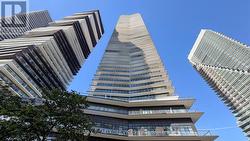 707 - 38 ANNIE CRAIG DRIVE Toronto, ON M8V 0G9