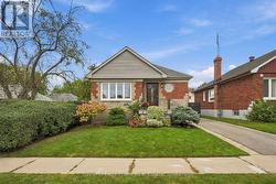 379 ARTHUR STREET Oshawa (Central), ON L1H 1P2