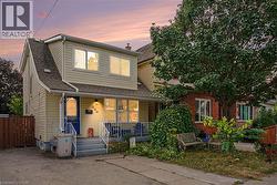 146 BELMONT Avenue  Hamilton, ON L8L 7M3