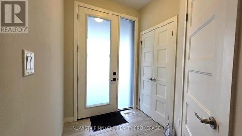 923 GEORGETOWN DRIVE , London North (North M), Ontario N6H 0J7 5