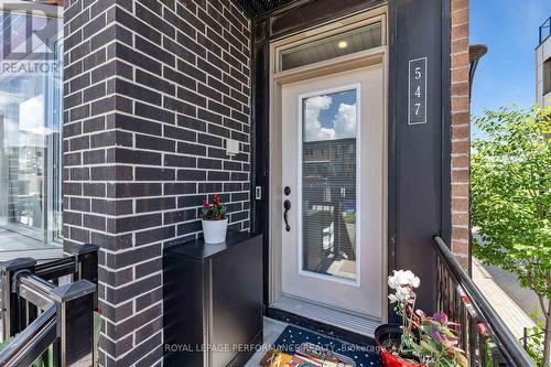 547 OZAWA PRIVATE , Ottawa, Ontario K1K 4Z8 3
