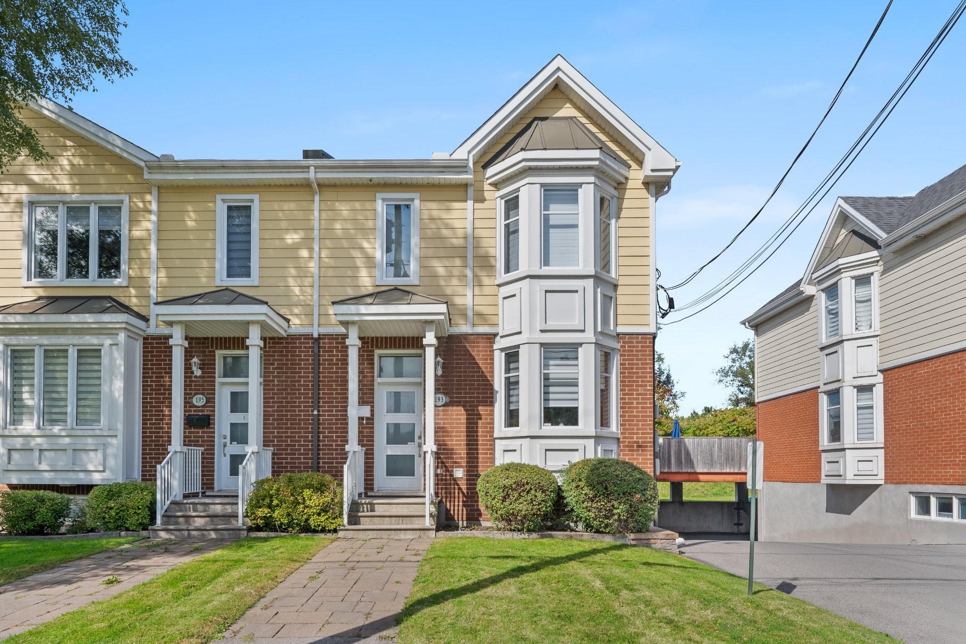 193 Beaurepaire Drive — photo 1