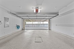 Garage - 