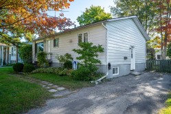 44 48e Avenue E.  Blainville, QC J7C 1M3