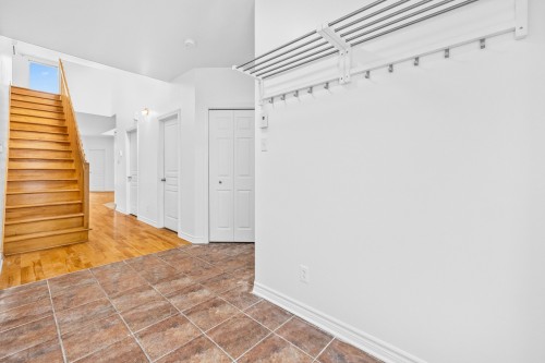 6242 Rue D'Iberville , Montréal (Rosemont/La Petite-Patrie), QC H2G 2C4 3