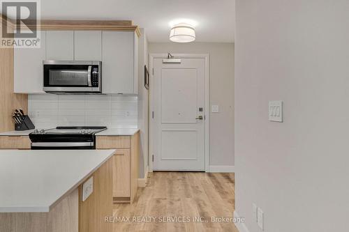 213 - 34 NORMAN STREET , Brantford, Ontario N3R 2Y1 4