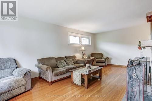 FAMILY ROOM - 27 Sora Drive, Mississauga, ON 