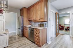 KITCHEN - 