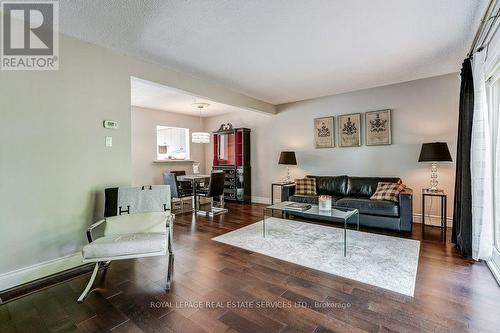 Open concept. - 1770 Hyde Mill Crescent, Mississauga, ON 