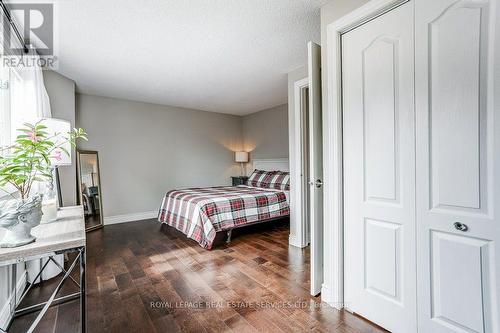 His and hers closet. - 1770 Hyde Mill Crescent, Mississauga, ON 