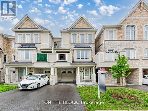 2425 FALL HARVEST CRESCENT , Pickering, Ontario L1X 0G1 2