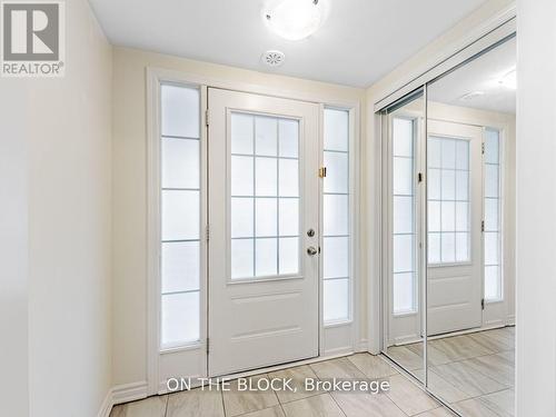 2425 FALL HARVEST CRESCENT , Pickering, Ontario L1X 0G1 4