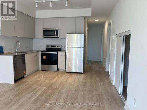 209B - 16 MELBOURNE AVENUE , St. Catharines, Ontario L2P 3J8 5