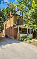 170 EMERALD STREET S  Hamilton, ON L8N 2V7