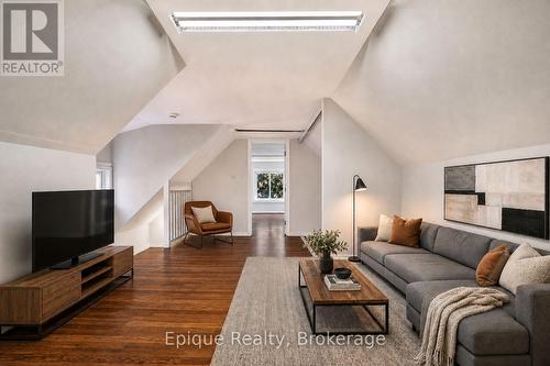 170 Emerald Street S, Hamilton, ON 