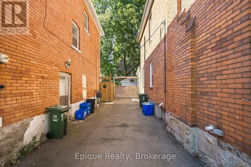 170 Emerald Street S, Hamilton, ON 