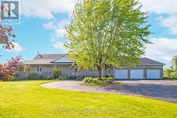14 PIONEER RIDGE COURT Essa, ON L0L 1N0
