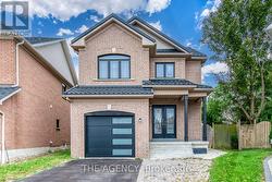 45 PALOMINO PLACE Whitby, ON L1R 2V5