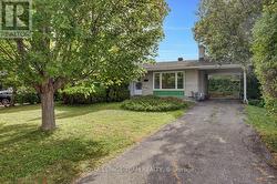 12 KESLER AVENUE  Ottawa, ON K2E 5Z1