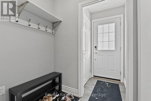 UPPER UNIT - 8327 PARKWAY DRIVE , Niagara Falls (Chippawa), Ontario L2G 6W8 4