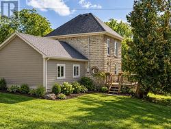 9 JAMES STREET Elizabethtown-Kitley, ON K0E 1M0
