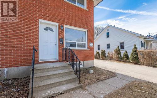 UNIT #3 - 133 POLLOCK AVENUE , Cambridge, Ontario N1R 2C2 5