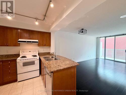 558 - 313 RICHMOND STREET E , Toronto, Ontario M5A 4S7 2