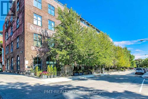 311 - 369 SORAUREN AVENUE , Toronto, Ontario M6R 3C2