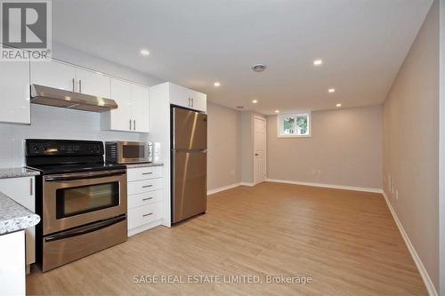 LOWER - 14 FURNIVAL ROAD , Toronto, Ontario M4B 1W2 5