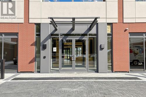 2719 - 4010 EGLINTON AVENUE W , Toronto, Ontario M9A 0G5 2