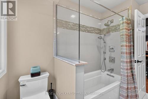 13 Lynhurst Avenue, Ottawa, ON 