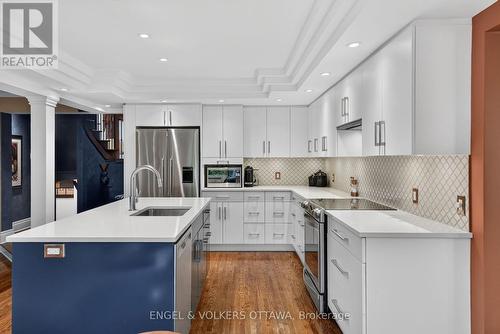 13 Lynhurst Avenue, Ottawa, ON 