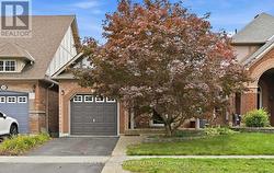 245 WILLOWBROOK DRIVE Whitby, ON L1R 2Z1
