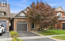 245 WILLOWBROOK DRIVE Whitby, ON L1R 2Z1