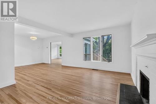 35 Bedford Crescent, Ottawa, ON 