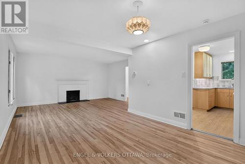 35 Bedford Crescent, Ottawa, ON 