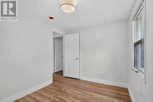 35 Bedford Crescent, Ottawa, ON 
