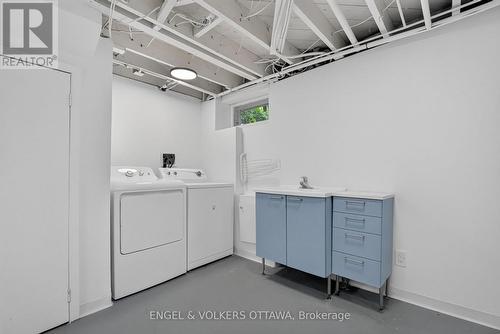 35 Bedford Crescent, Ottawa, ON 